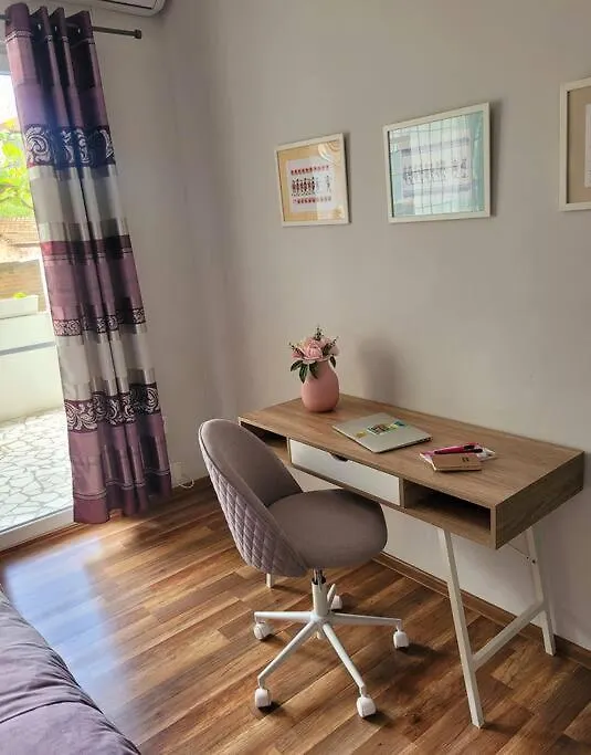 아파트 Plovdiv Top Center 2 Bdrm Apartment, 5Min From Central Square & Garden, Free Parking